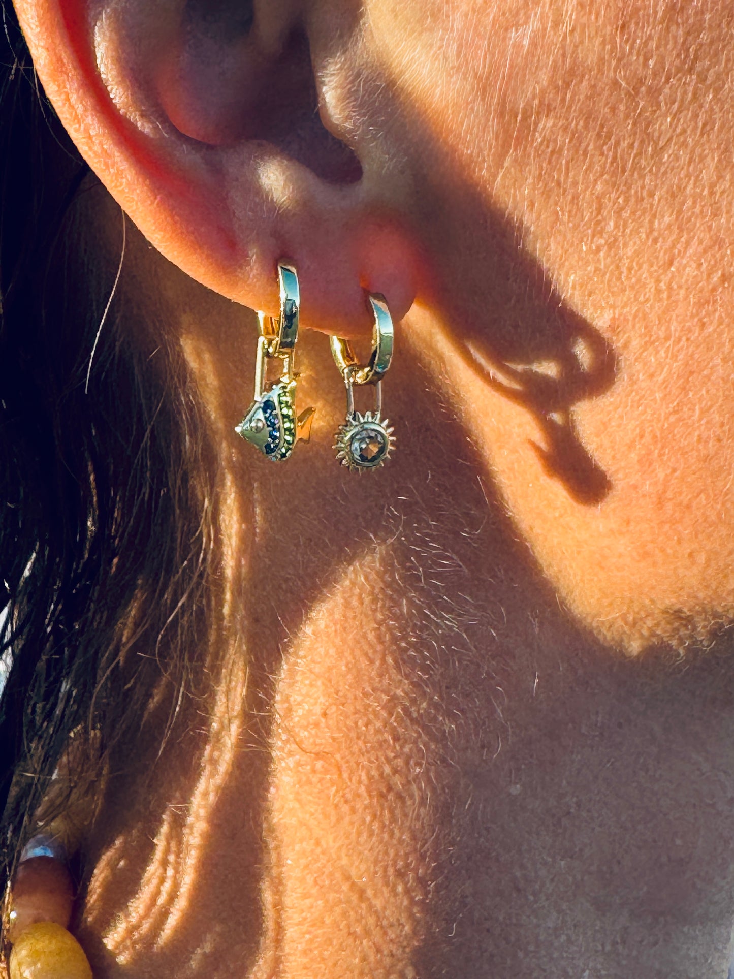 Soilel 14K Gold fill Huggie Hoops