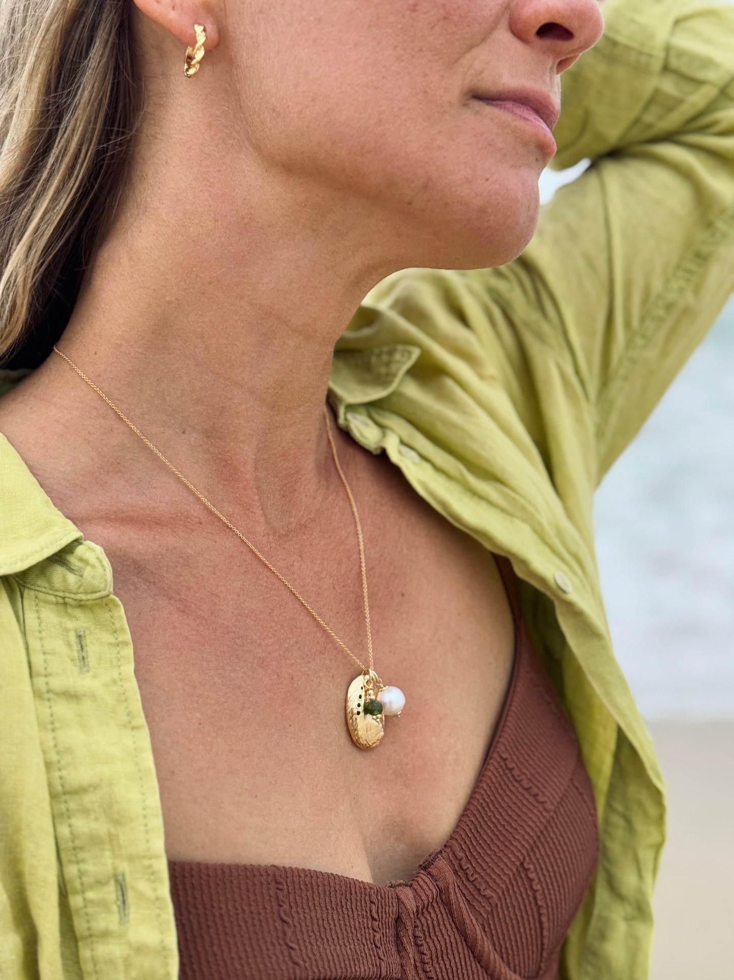 Paua Shell triple pendant chain necklace