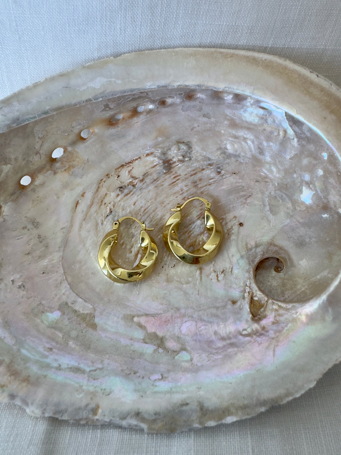 Flow Hoops 14K Gold Fill
