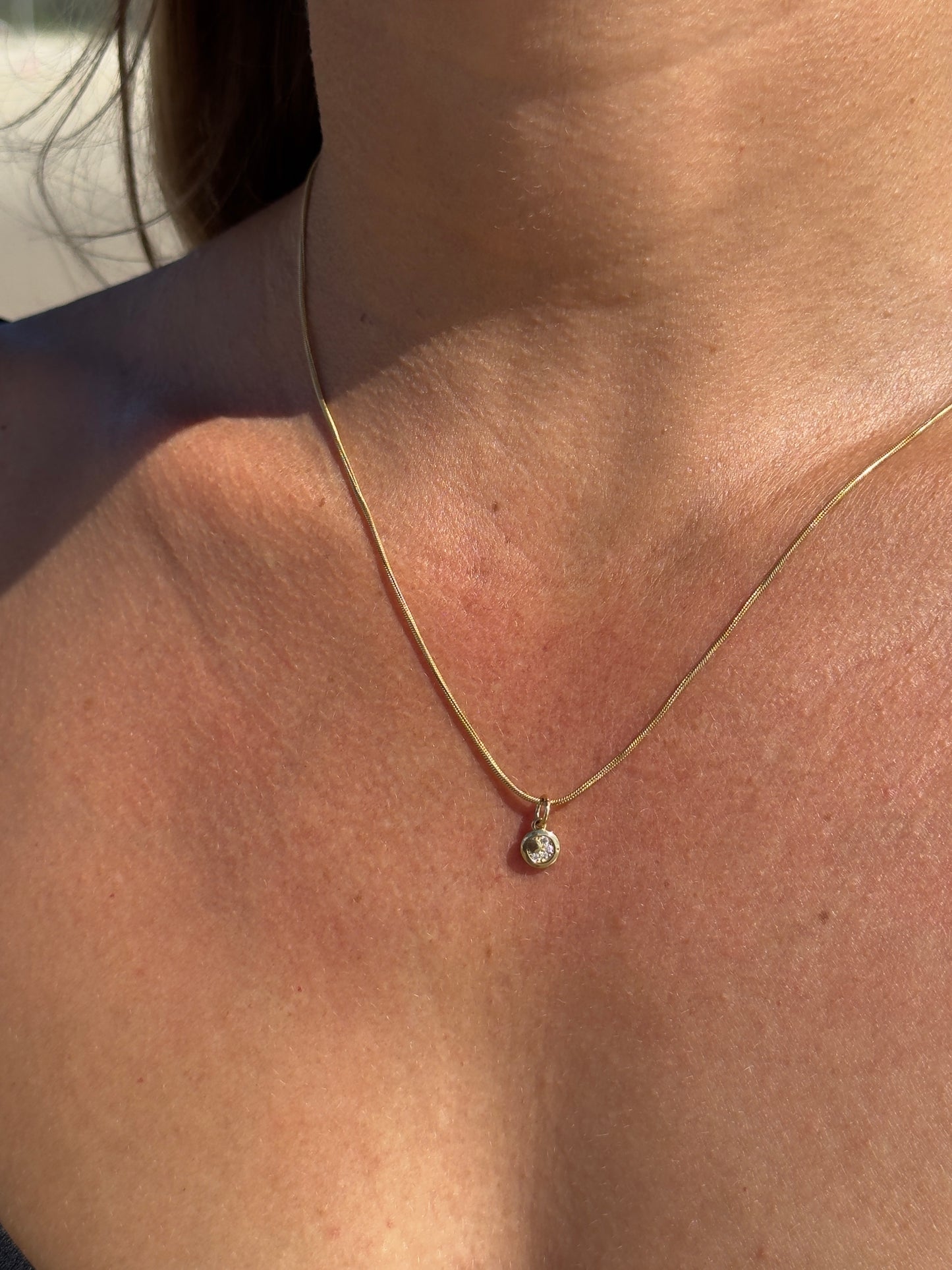 New moon pendant chain