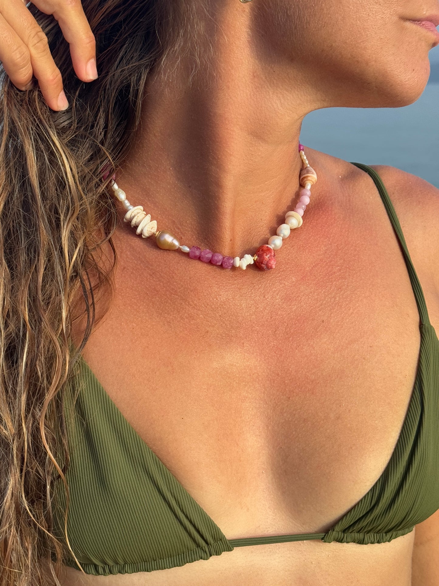 Island Choker