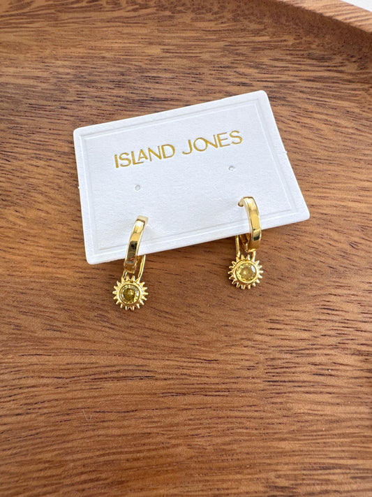 Soilel 14K Gold fill Huggie Hoops