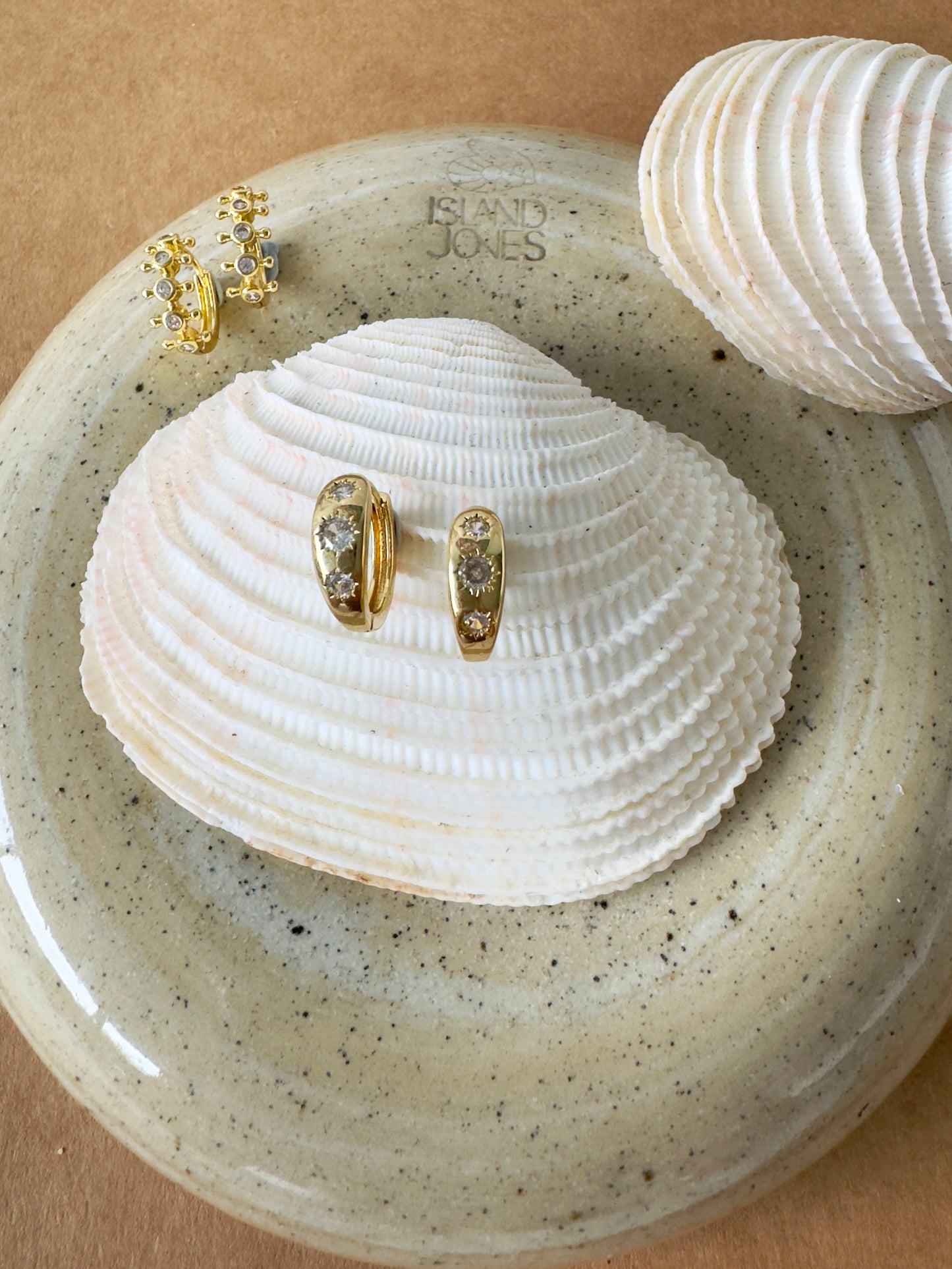 Sol Divine Hoops