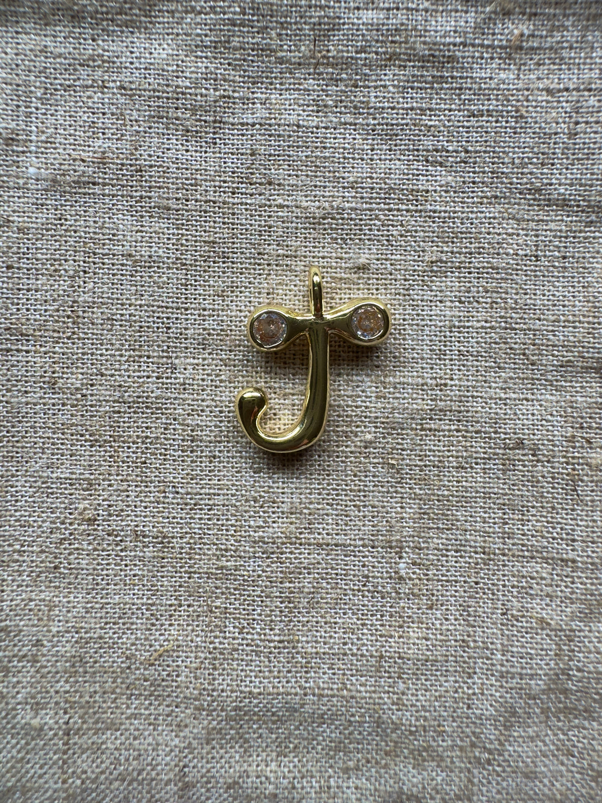 Initial pendant