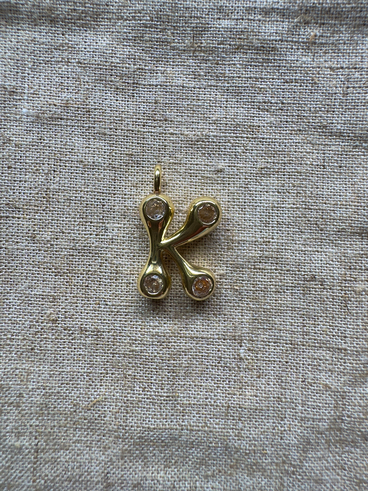 Initial pendant