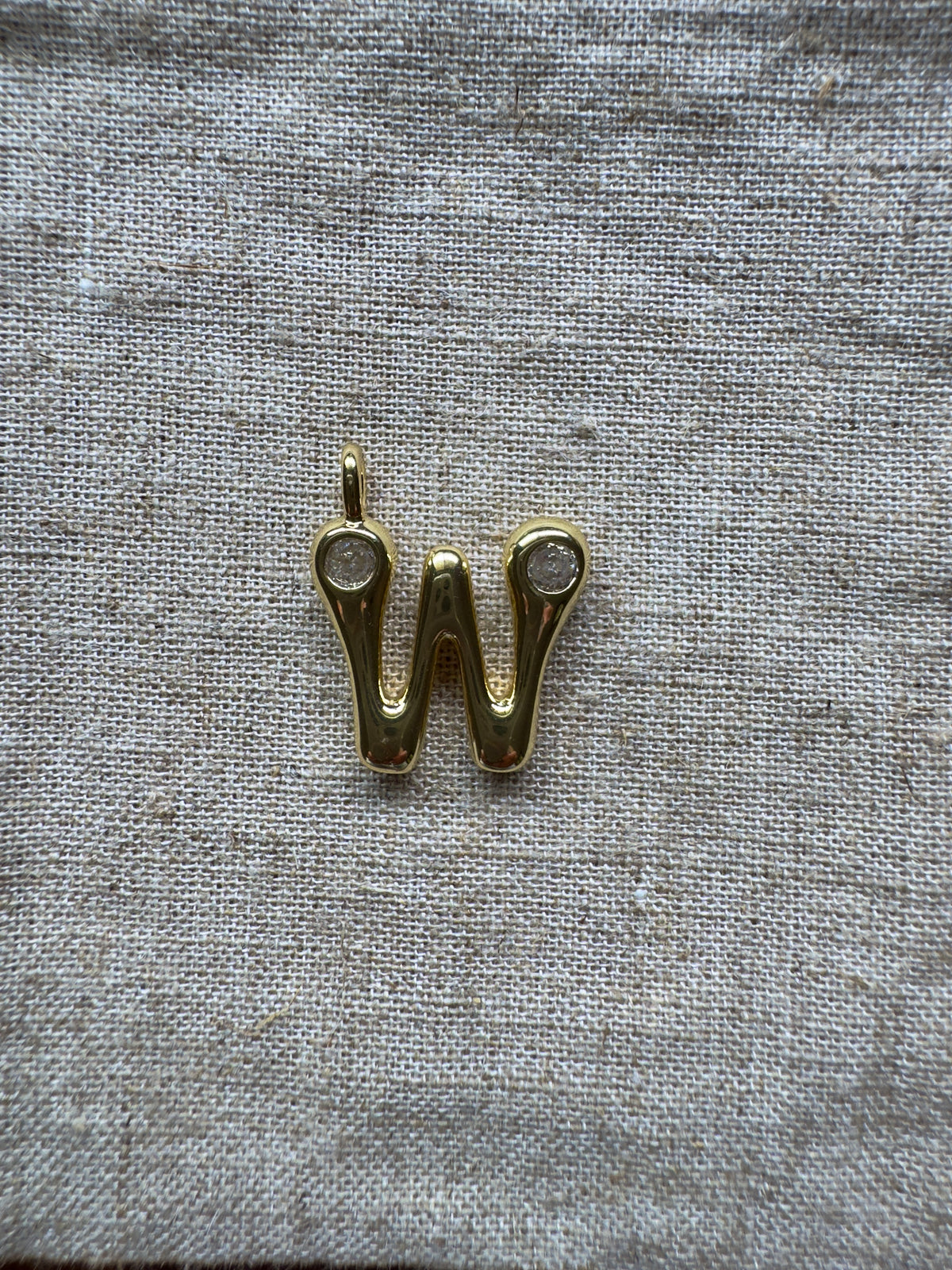 Initial pendant